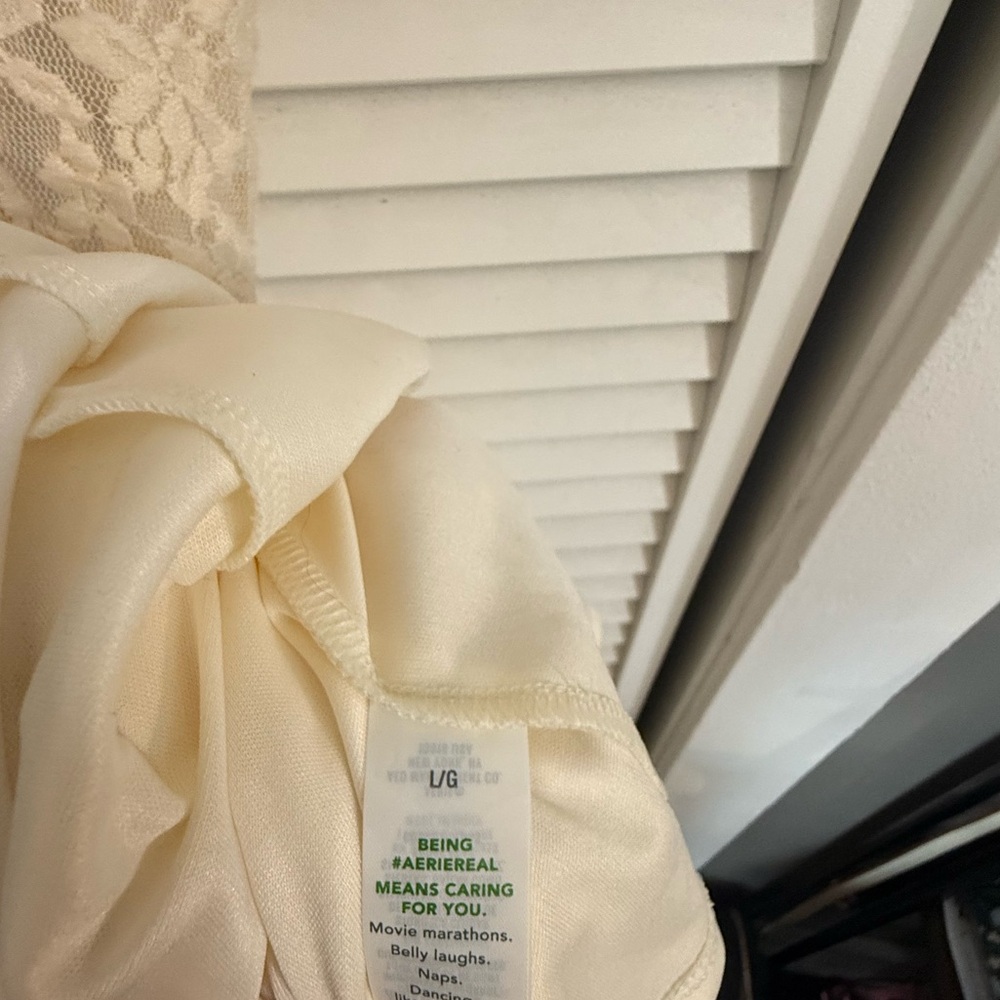 Aerie Cream Lace Maxi Dress - Picture 7 of 7